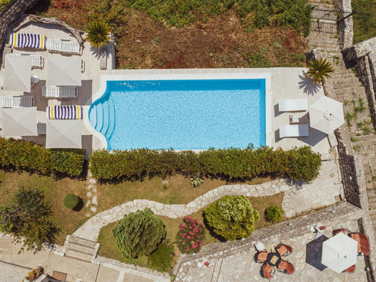 Kamena Palata Apartments Kotor Eksteriør bilde