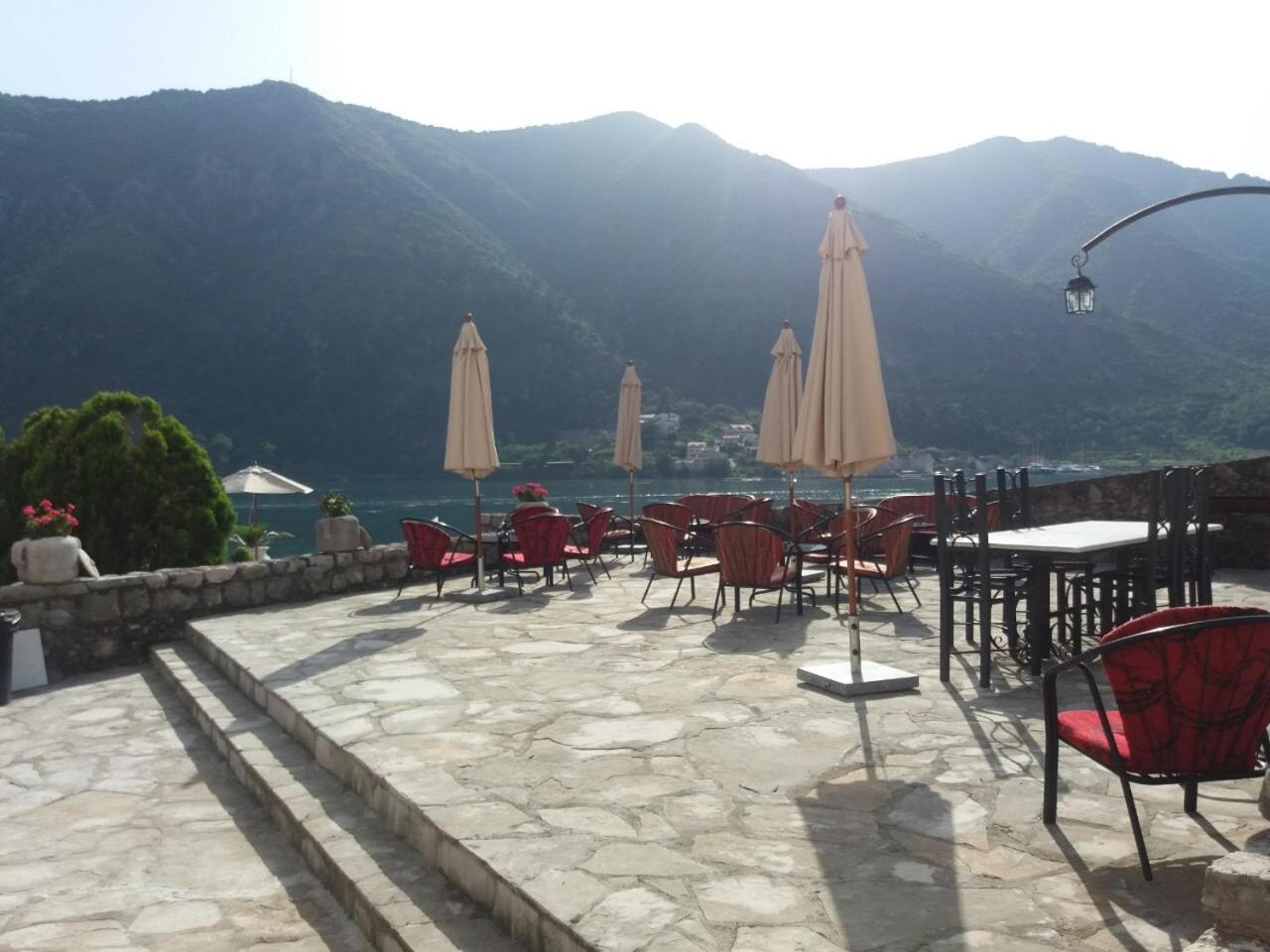 Kamena Palata Apartments Kotor Eksteriør bilde